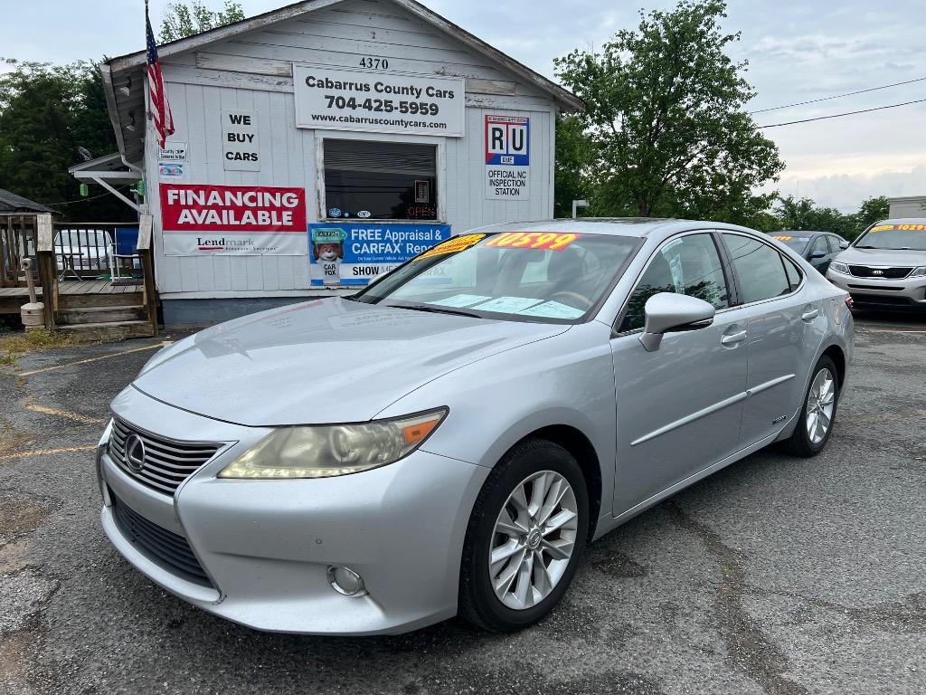 2013 Lexus ES 300h