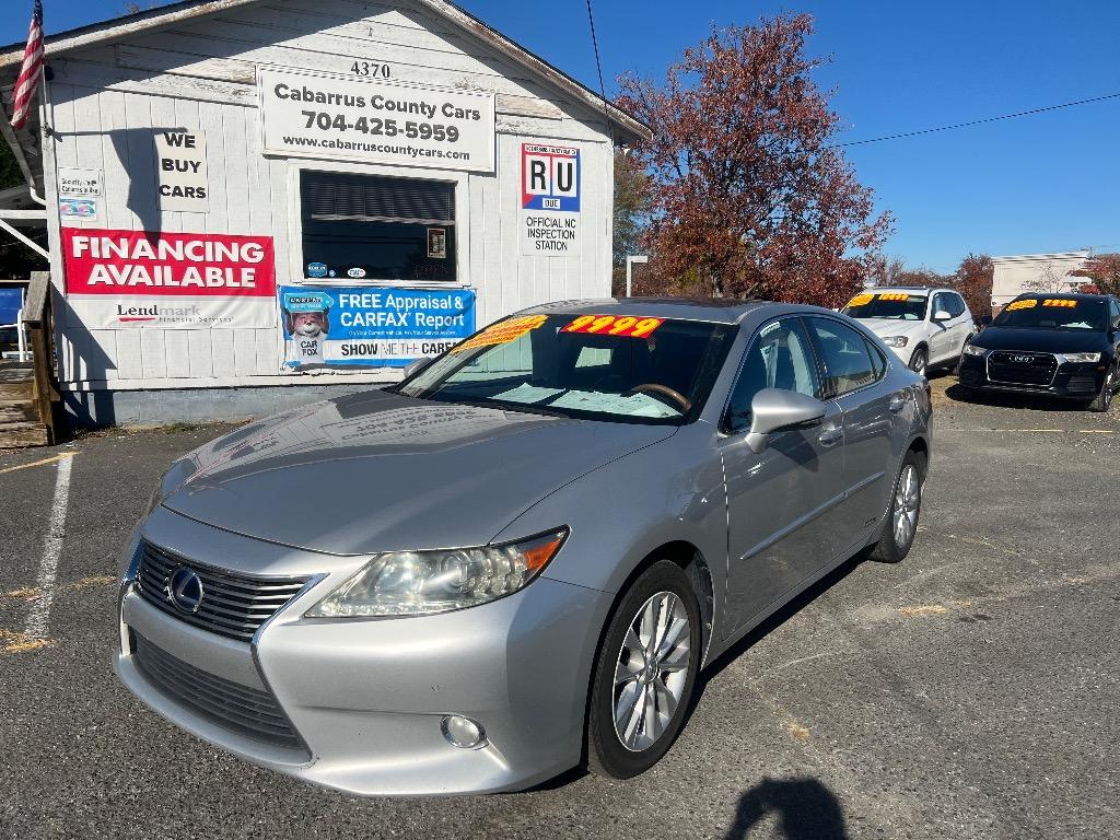 2013 Lexus ES 300h