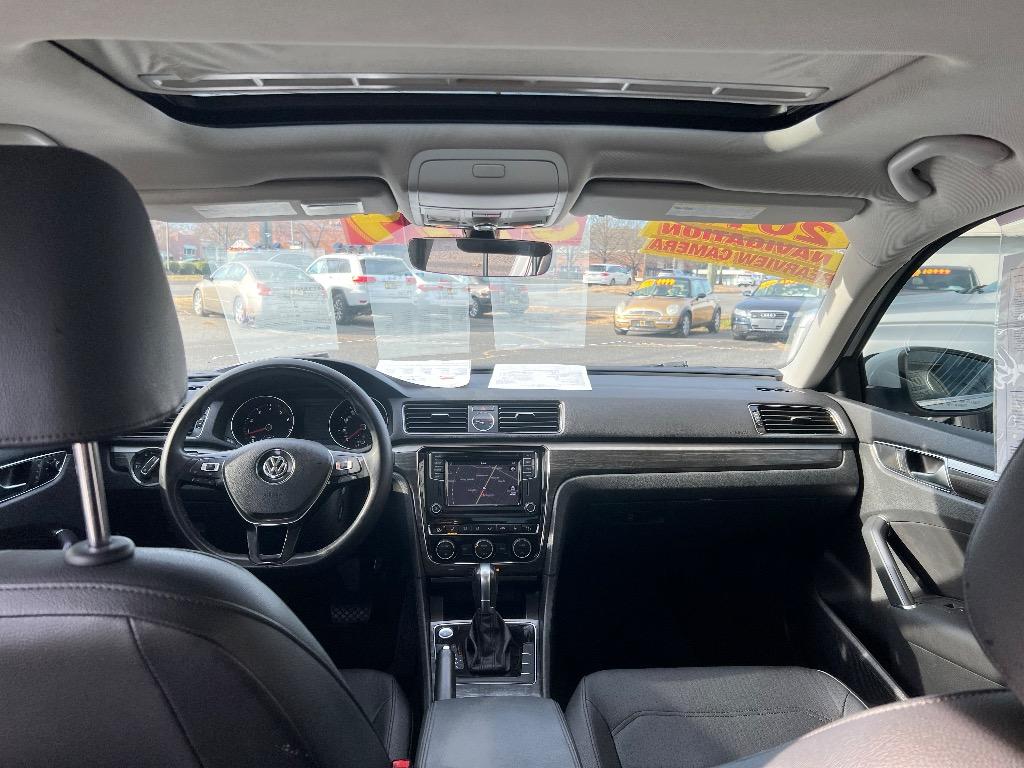 2017 Volkswagen Passat SE - Photo 15