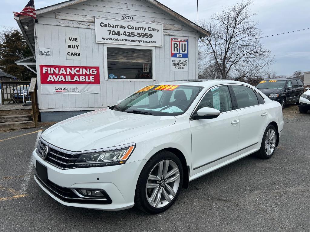 2017 Volkswagen Passat 1.8T SE w/ Technology Auto's photo
