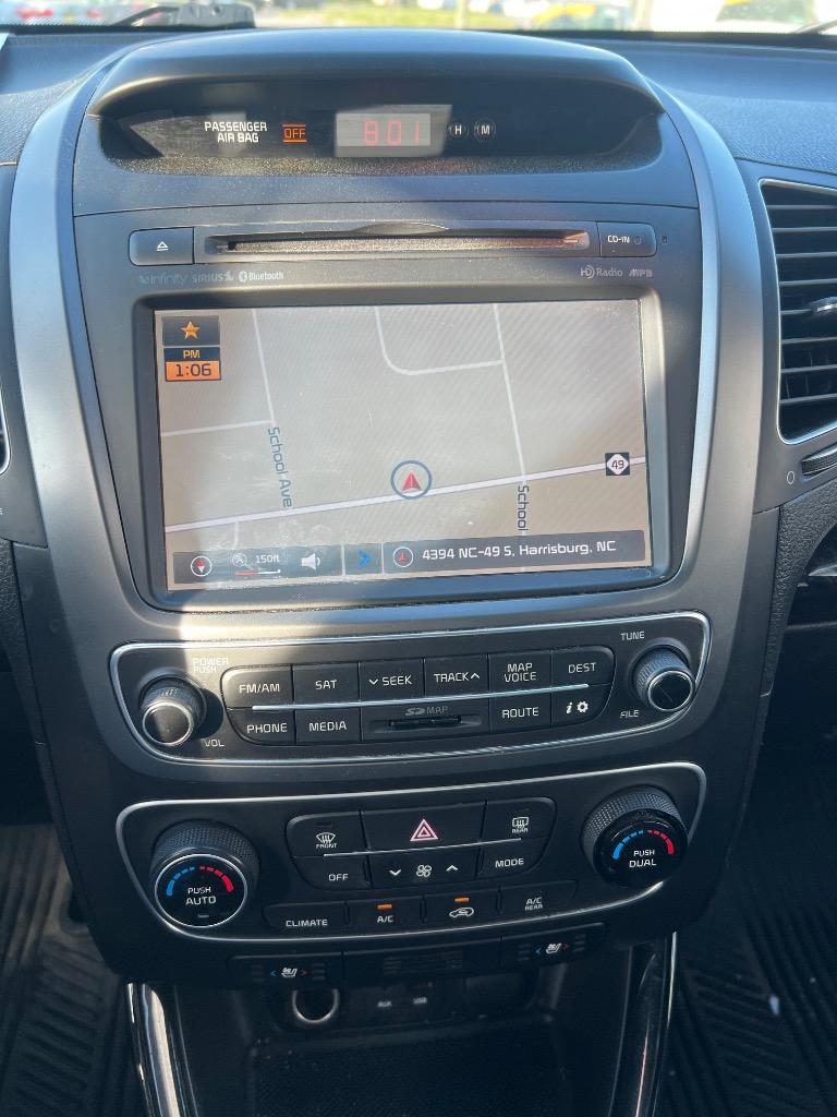 2014 Kia Sorento Limited - Photo 20