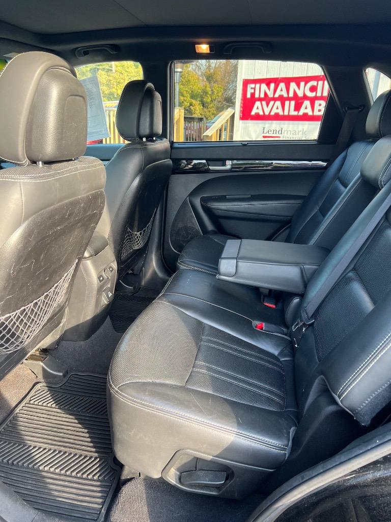 2014 Kia Sorento Limited - Photo 15